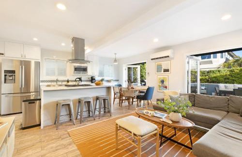South Mission Beach Apartment | Mission Point 1 by AvantStay San Diego Beach House w Huge Patio Fire Pit Walk to Beach