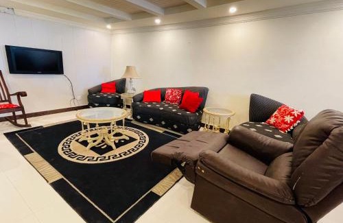 Murree Apartment | Misty Mountain
