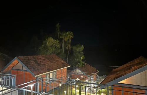 Vayittiri Resort | Misty Slope
