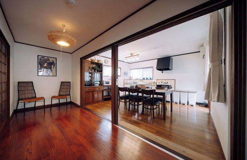 Kurashiki House | MIZUSHIMA OLD HOUSE|Family and friends|Nostalgic house|98 ㎡|Parking lot|Bikan Historical Quarter 20 min.|Seto Ohashi Bridge 30 min.|Naoshima