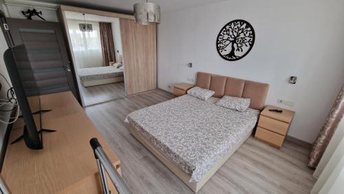 Ploiesti Apartment | MMT SweetHome