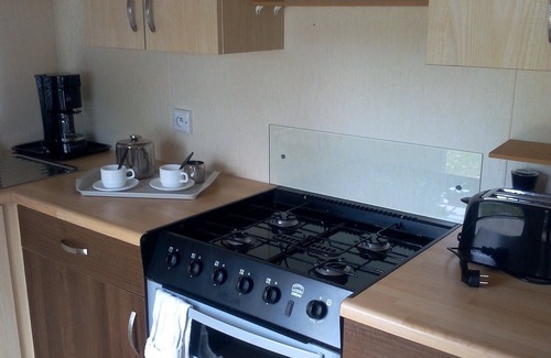 Coulanges House | MOBIL-HOME 4/6pers - 2 Ch - 1wc - comfortable English style. Lower rates
