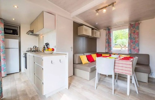 Wijckel House | Mobil-home | Premium | 3 Bedrooms | 6/8 persons | Raised terrace