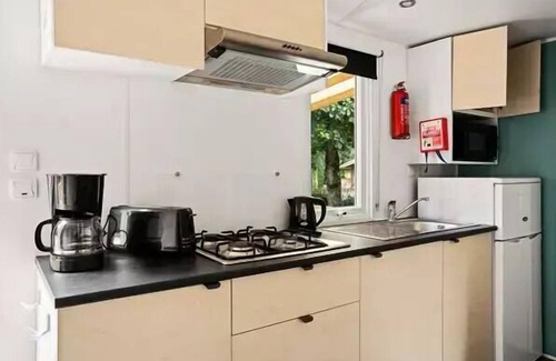 Wijckel House | Mobile-home | Comfort | 2 Bedrooms | 4 persons | Raised terrace