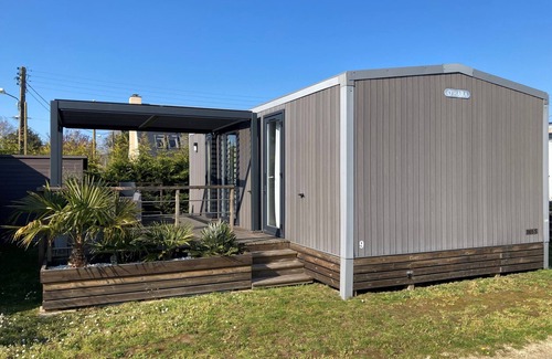 Jullouville House | Mobile Home Comfort: 2 rooms, pool, beach 200m, parking, wifi