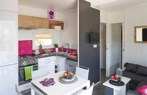 Wackersdorf Apartment | Mobile home for 6 guests with 50m² in Wackersdorf (296123)
