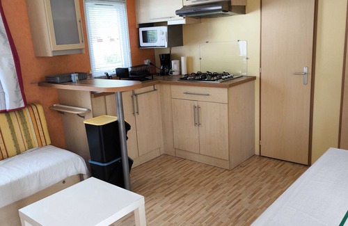 Ascarat RV Rental | Mobile Home 'Mobile-home Camping De La Truite' with Mountain View, Private Terrace and Wi-Fi
