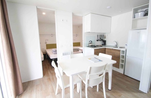 Gralaoni-Pralesi-Cisano House | Mobilehome with air conditioning and a covered terrace