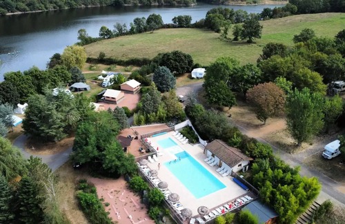 Saint-Paul-de-Vezelin House | Mobilheim 2 Schlafzimmer mit TV und Klimaanlage 4 Personen