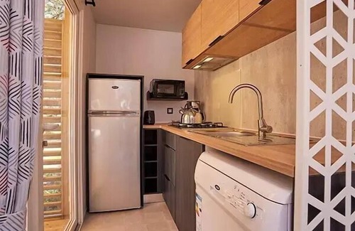 Junas House | Mobilheim A/C