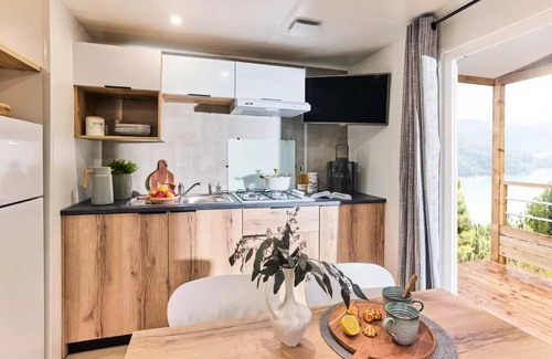 Pouzauges House | Mobilheim Eden Duo - 2 Schlafzimmer + TV 4 Personen