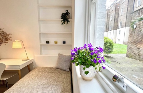 Bayswater Apartment | Moden 4 bed flat near Notting Hill & Hyde park.