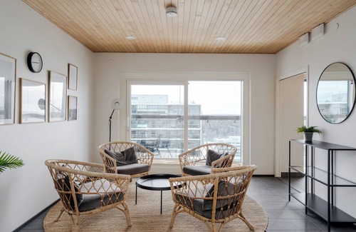 Pasila Apartment | Modern 1BR Apartment with best location