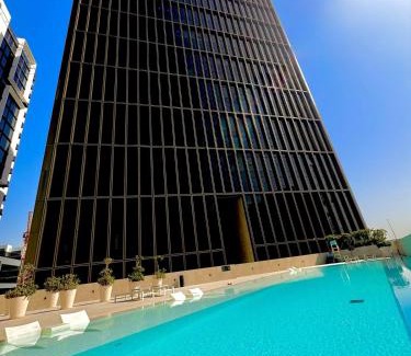Business Bay Apartment | Modern 1Br in the Heart of Dubai by SIMPLY COMFORT