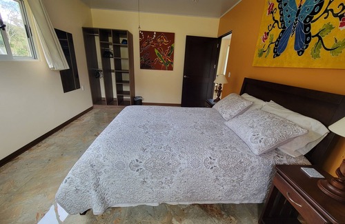 Mogote de Bagaces Bed & Breakfast | Modern 2 Bedroom Guest House w/Salt Water Pool & Pickleball Court
