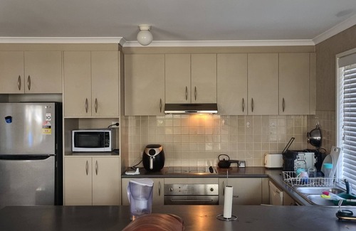 Gungahlin Apartment | Modern 2-Bedroom Apartment in the Heart of Gungahlin