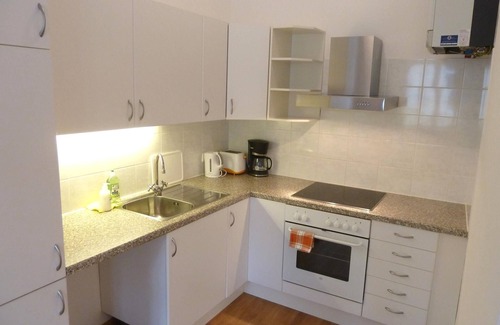 Innere Stadt Apartment | Modern 2 bedroom Apart in historic center A10
