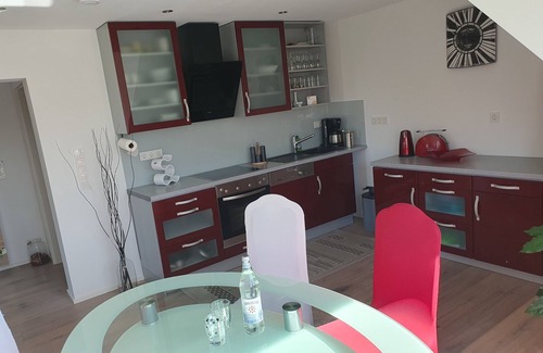 Troisdorf Apartment | "Modern 2-room apartment in Troisdorf, centrally located - perfect retreat!"