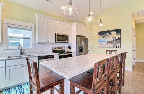 Corolla Light Condo | Modern 2BR w/Pool & Beach Access – Dog Friendly
