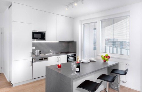 Prague 13 Apartment | Modern 3 bedroom apartment