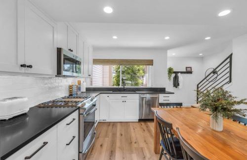 Park Meadows House | Modern 3BR in Serene Area Near Ski Slopes and Town