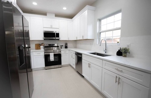 Boiling Springs House | MODERN 3br - Sleeps 8 - Eagle Pointe Home