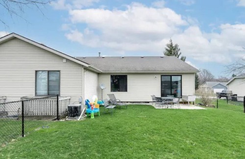 Byron Center House | Modern 4 Bedroom Home With Attached 2 Stall Garage