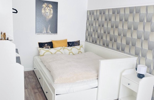 Weissenfels House | Modern 4-star apartment - stylish comfort, relaxation for people and dogs!