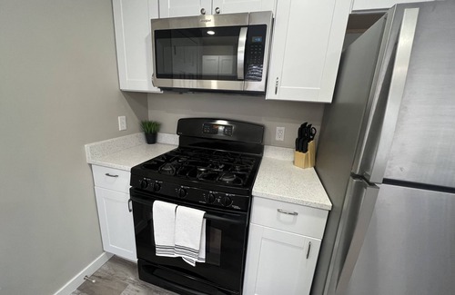 West Valley City House | Modern 5BR SLC Home w/Foosball, Smart TVs & Office, Near Downtown & Canyons