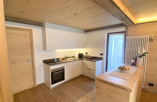 Auronzo di Cadore Apartment | Modern Apartment in the Heart of Auronzo
