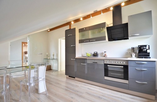 Niedertaufkirchen Apartment | Modern apartment in the countryside