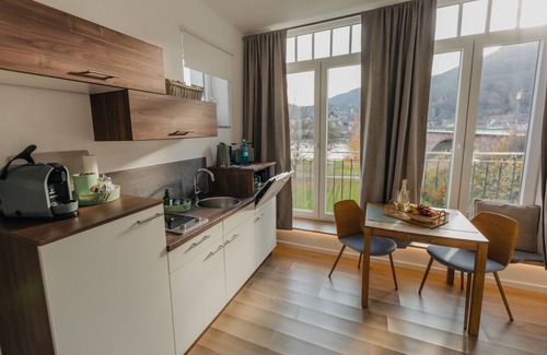 Miltenberg Apartment | Modern apartment (32 sqm) with fully equipped kitchen and XL shower