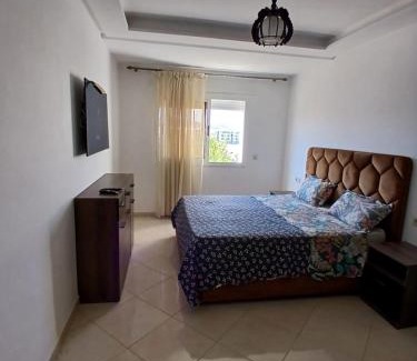 Ahriq Apartment | Modern Apartment 5 Min the Beach
