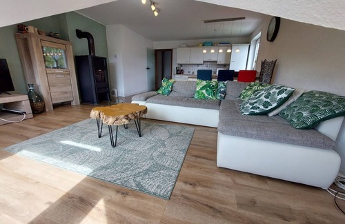 Hildfeld Apartment | Modern apartment 'Katya' with mountain view including WiFi