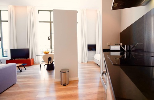 Old Town Apartment | Modern Apartment L´Aguila 3 in Palma Center with Wifi, AC, Bright and Spacious