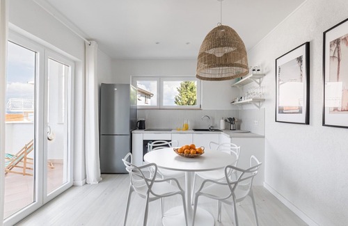 Municipality of Trogir Apartment | Modern Apartment with pool and terrace