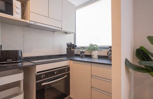 Nunoa Apartment | Modern Apartment with Pool, Gym | Stylish Comfort