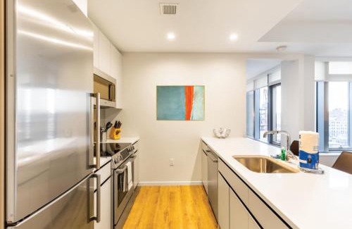 Seaport District Apartment | Modern Apt with City Views