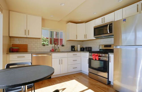 Dimond House | Modern, art-inspired home with parking and patio