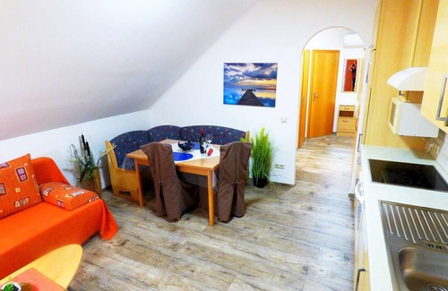 Morbisch am See Apartment | modern balcony holiday apartment