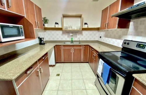Escazu Apartment | Modern & beautiful-(Avenida Escazu/CIMA)