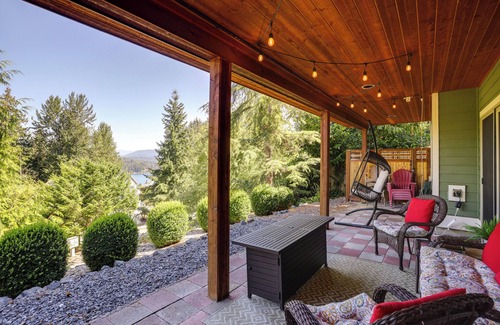 Bellingham Apartment | Modern Bellingham Retreat Near Galbraith Mountain!