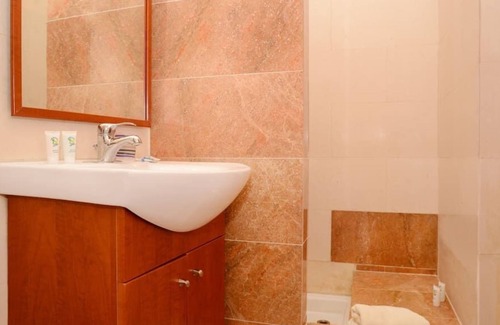 San Anton Apartment | Modern, Bright 1BR Apt =>BEST SPOT @Zona Colonial