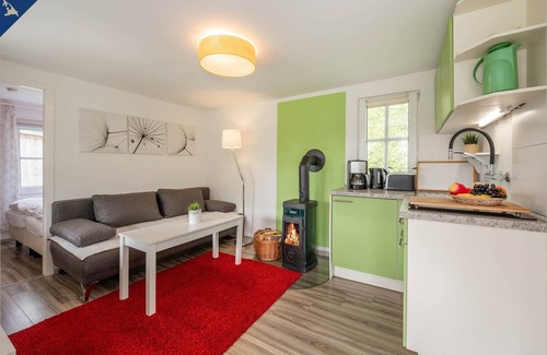 Luetow Apartment | Modern bungalow in Lütow on the Achterwasser with terrace and jetty access