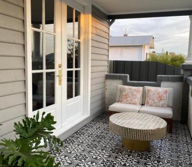Yarram House | Modern Comfort