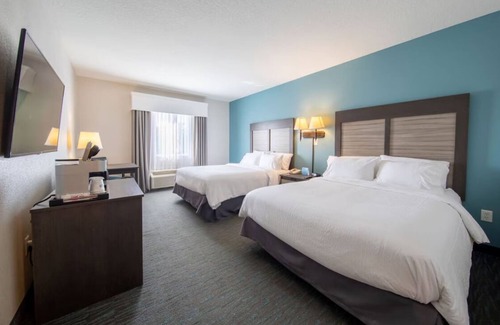 West Kissimmee Hotel | Modern Comfort Near Disney with Free Parking, Gym, and Daily Breakfast