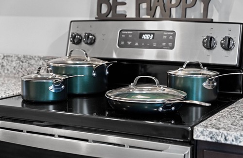 Clarksville House | Modern Comforts in Clarksville