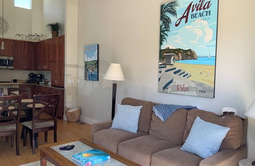 Avila Beach House | Modern Convenience in Avila Beach