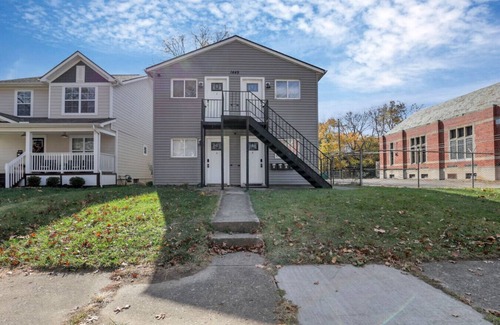 Franklin Park Apartment | Modern Convenience ! Near Franklin Park! 1 BR Apt!
