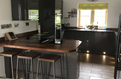 Haverfordwest Cabin | Modern Converted Stables in the heart of Pembrokeshire